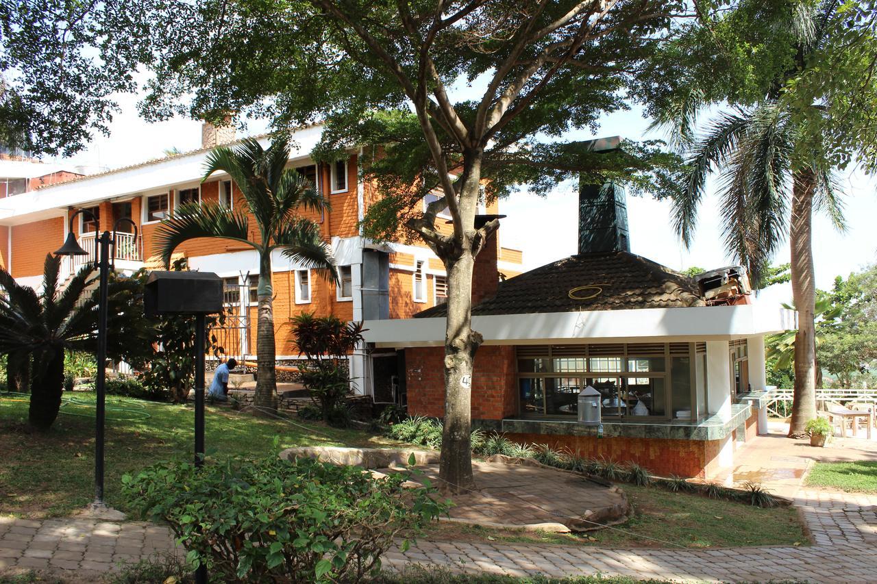 International 2000 Hotel Kampala Eksteriør billede